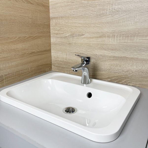 Умивальник Adamant Option White